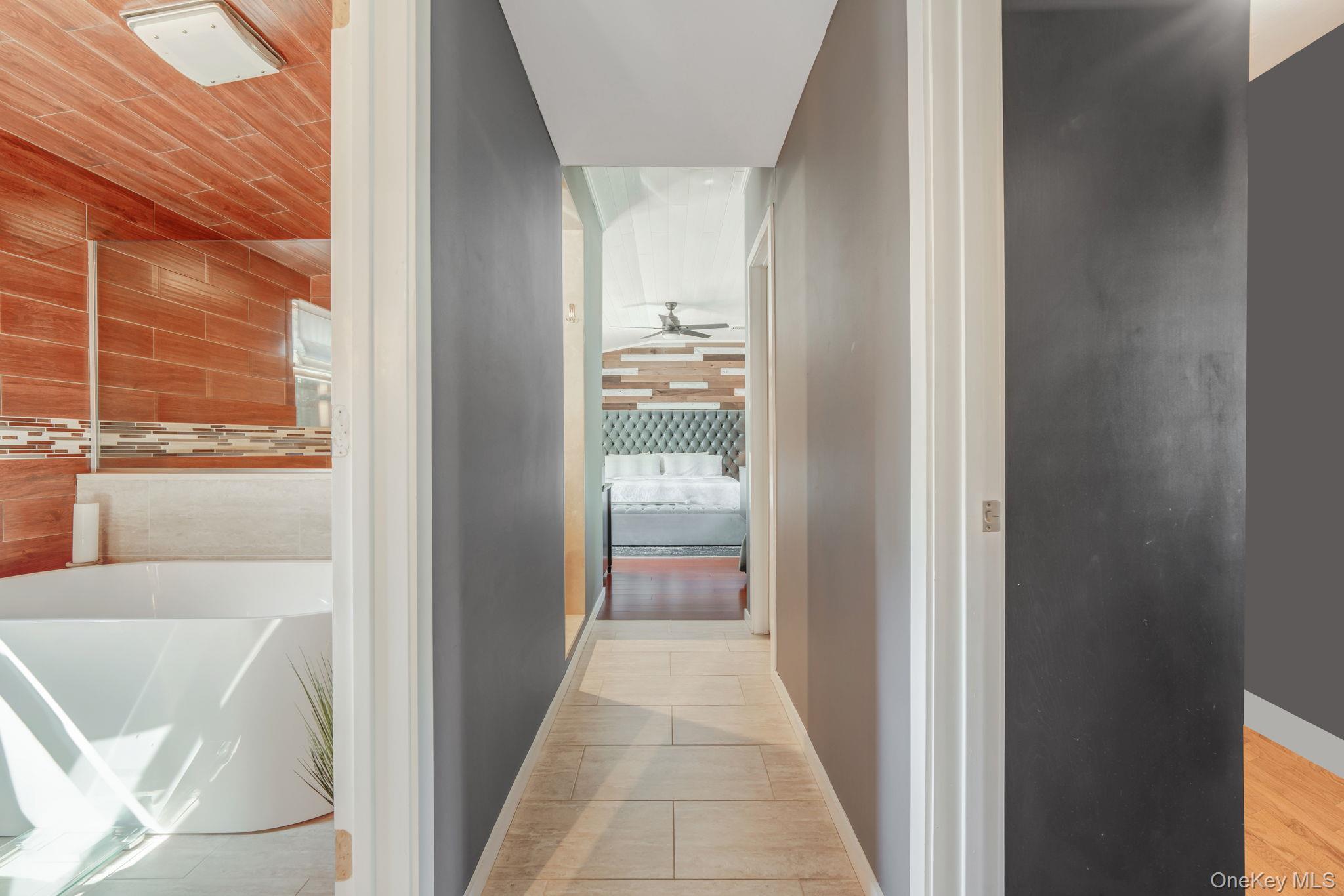 183 Old Country Road, Speonk, NY 11972