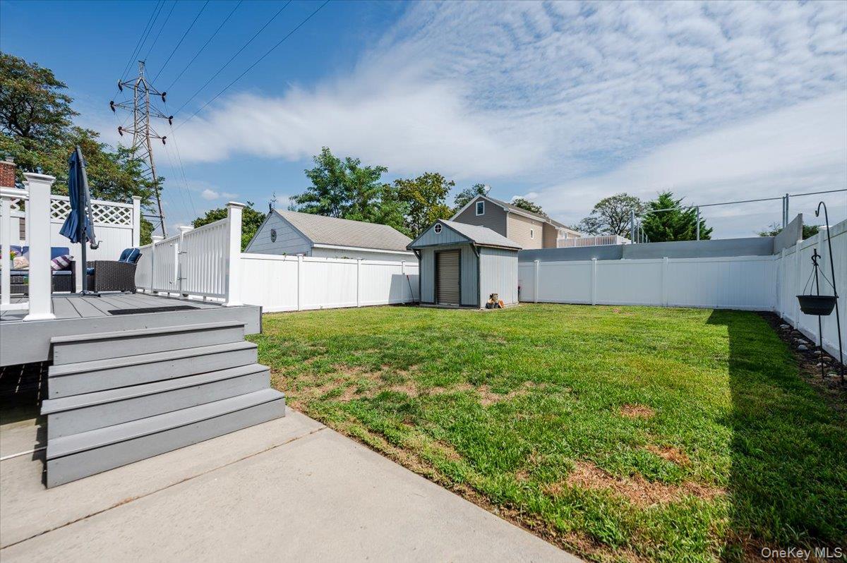 62 westcott, Inwood, NY 11096