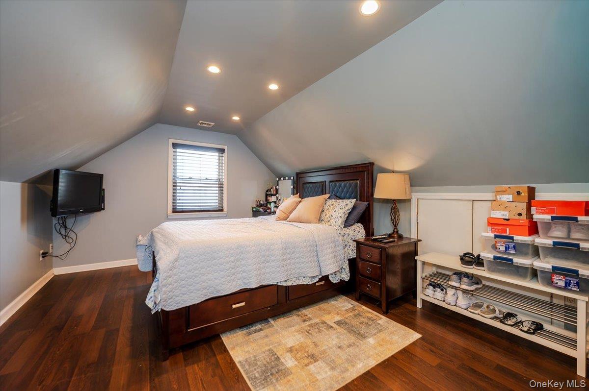 62 westcott, Inwood, NY 11096