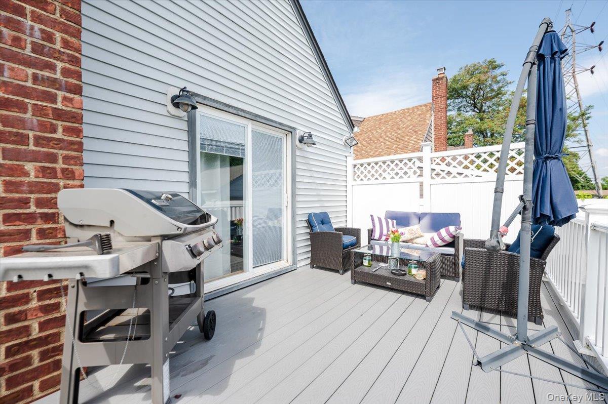 62 westcott, Inwood, NY 11096