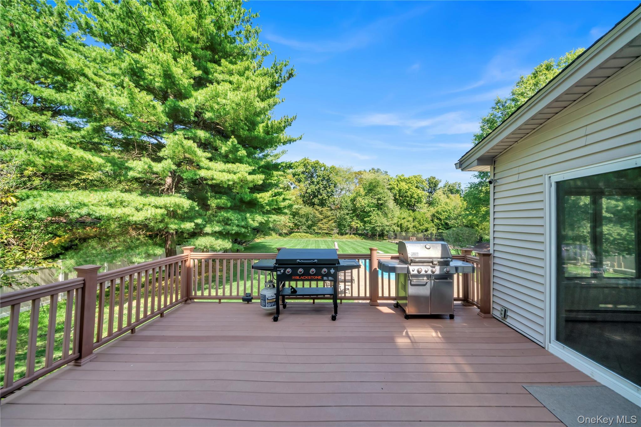 12 Snowdrop Drive, New City, NY 10956