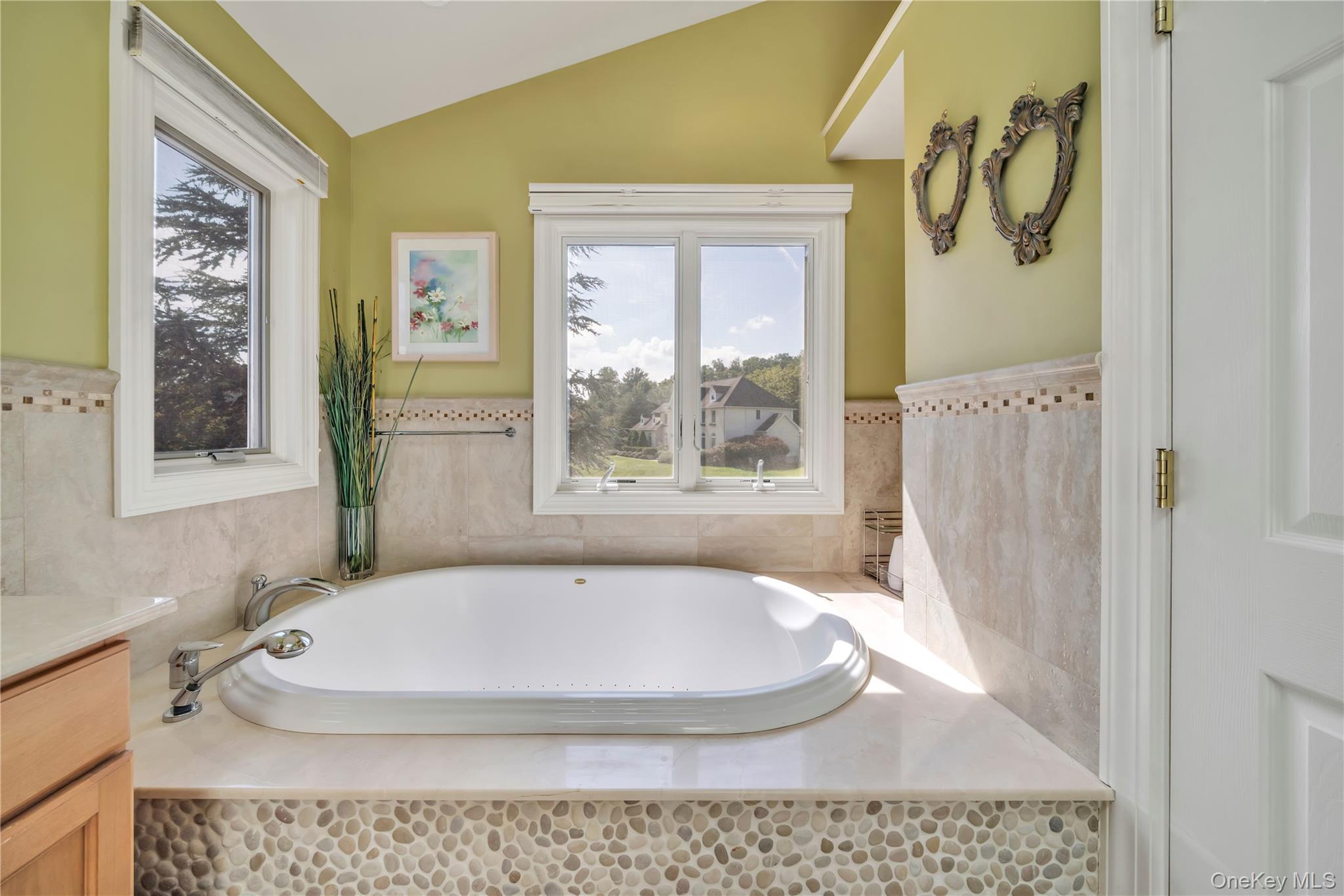 12 Snowdrop Drive, New City, NY 10956