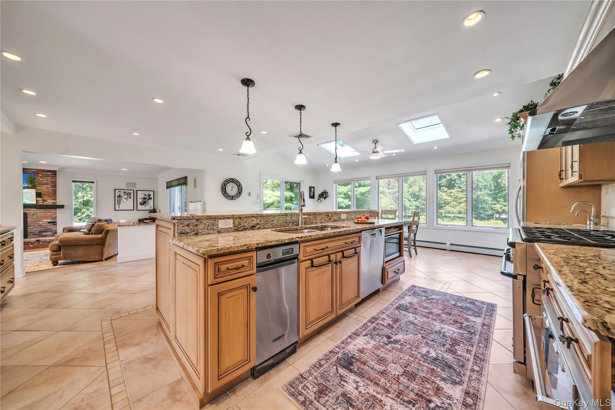 12 Snowdrop Drive, New City, NY 10956