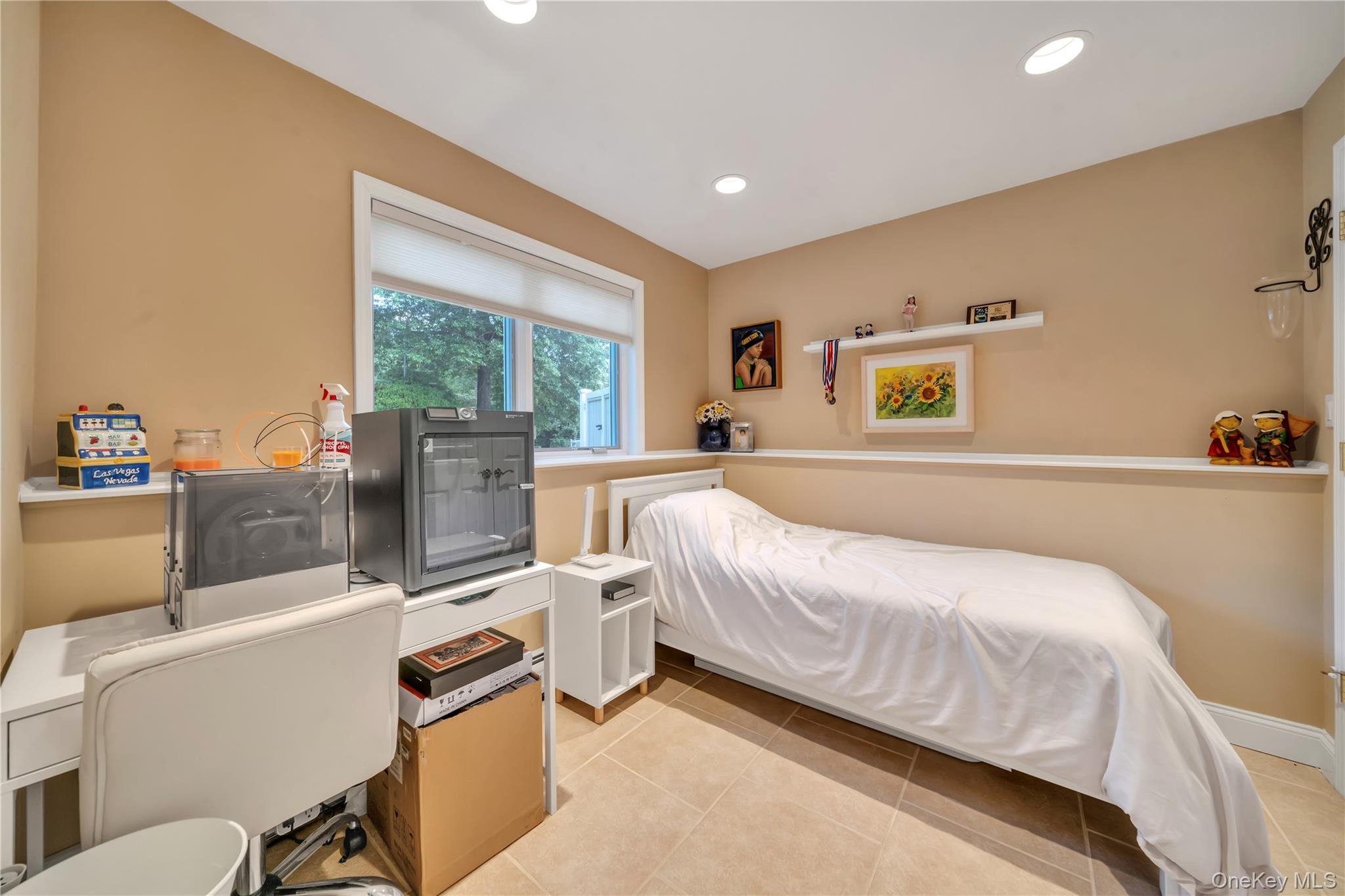 12 Snowdrop Drive, New City, NY 10956