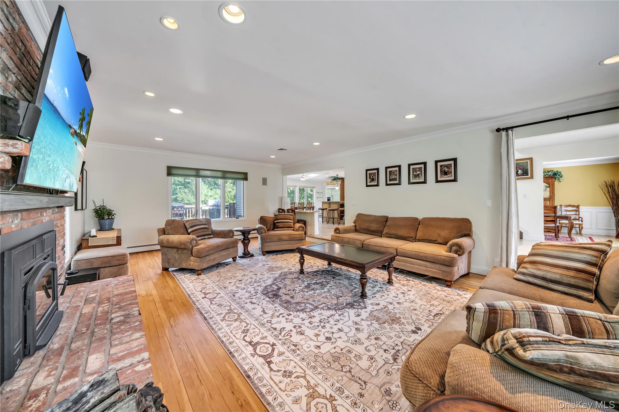 12 Snowdrop Drive, New City, NY 10956