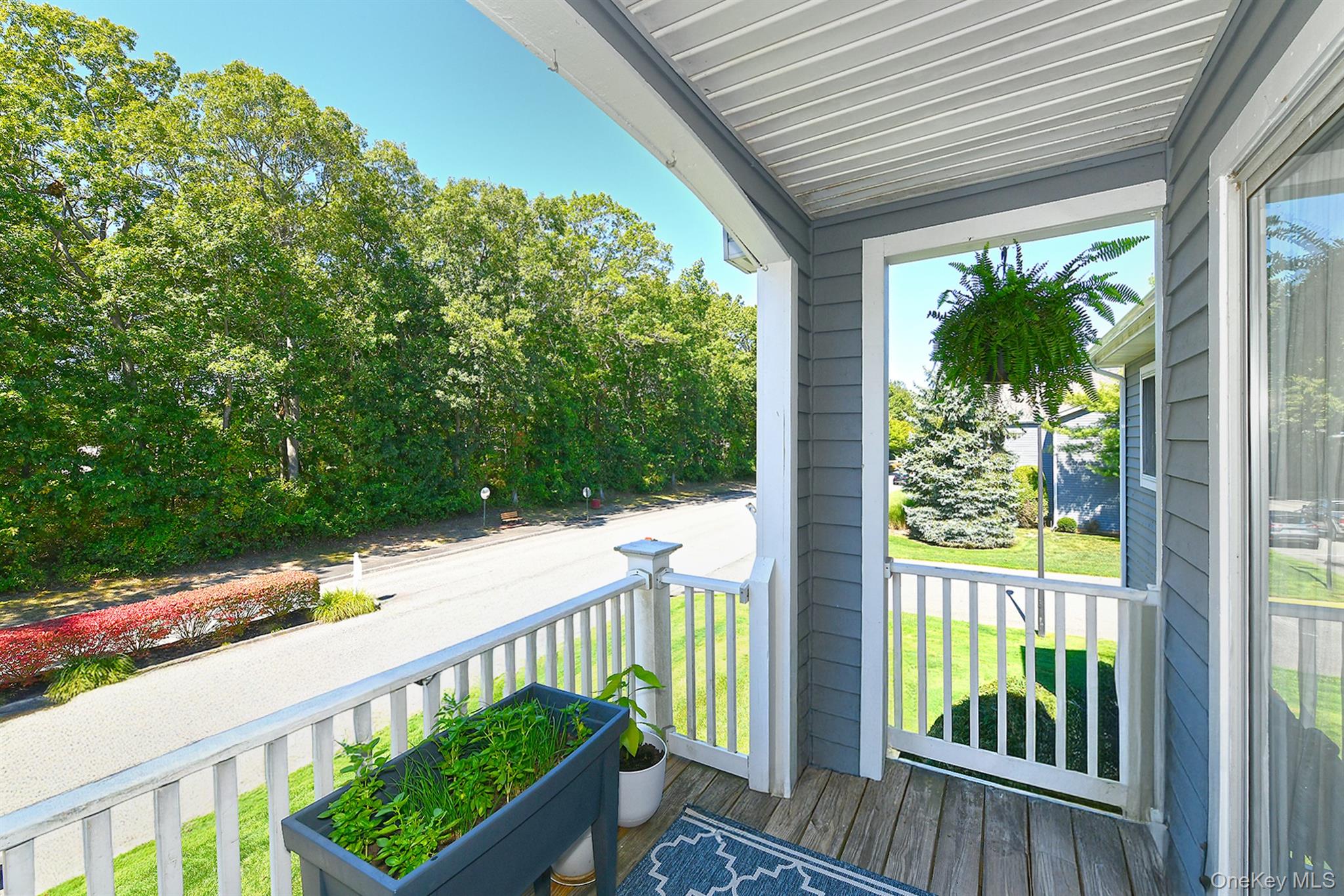 804 Birchwood Park Drive # 7, Middle Island, NY 11953