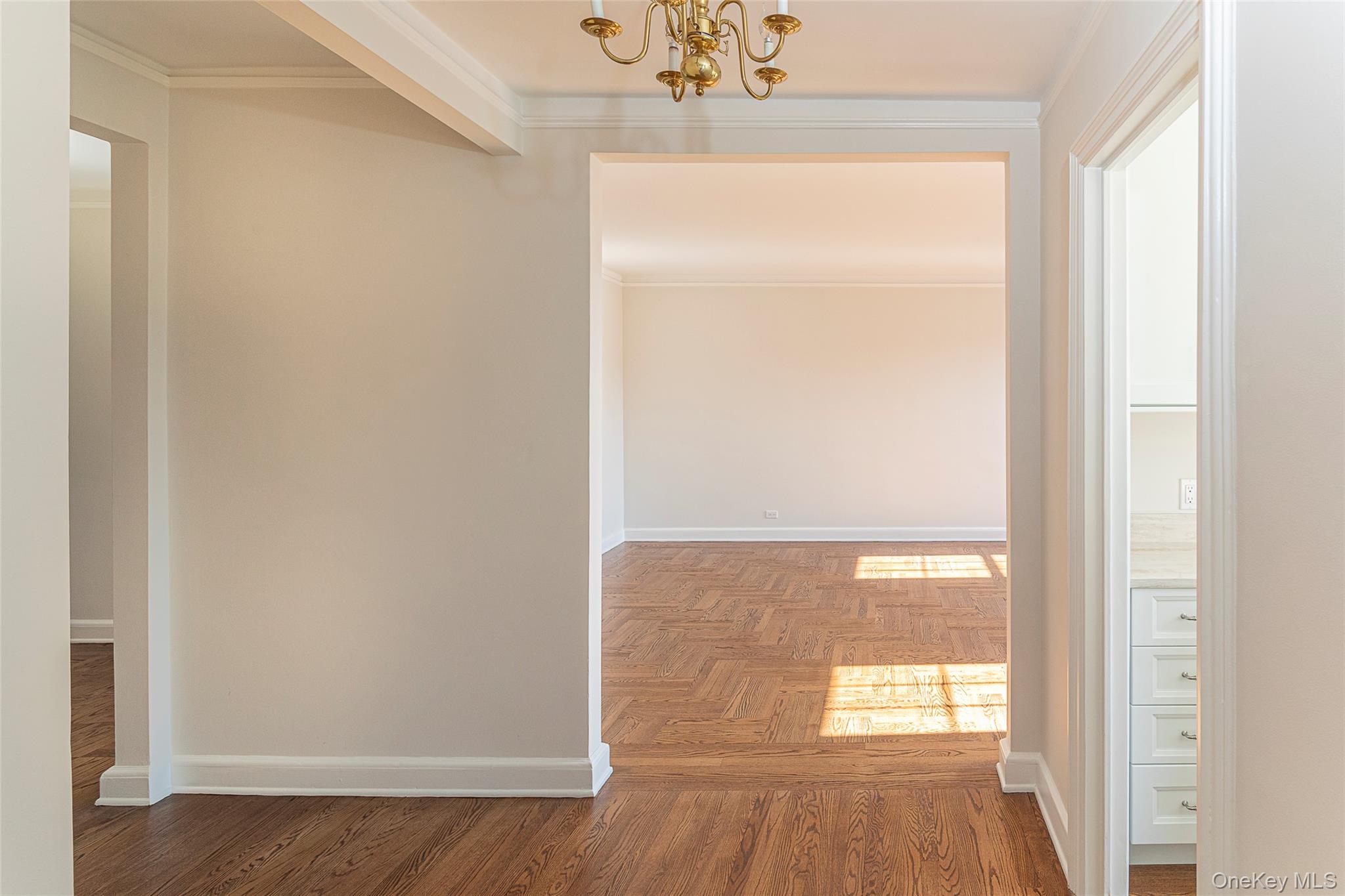 6 Midland Gardens # 4B, Bronxville, NY 10708