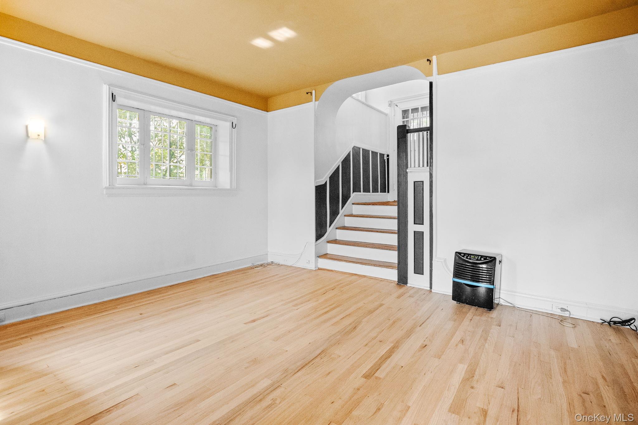 72 Hamilton Avenue, New Rochelle, NY 10801