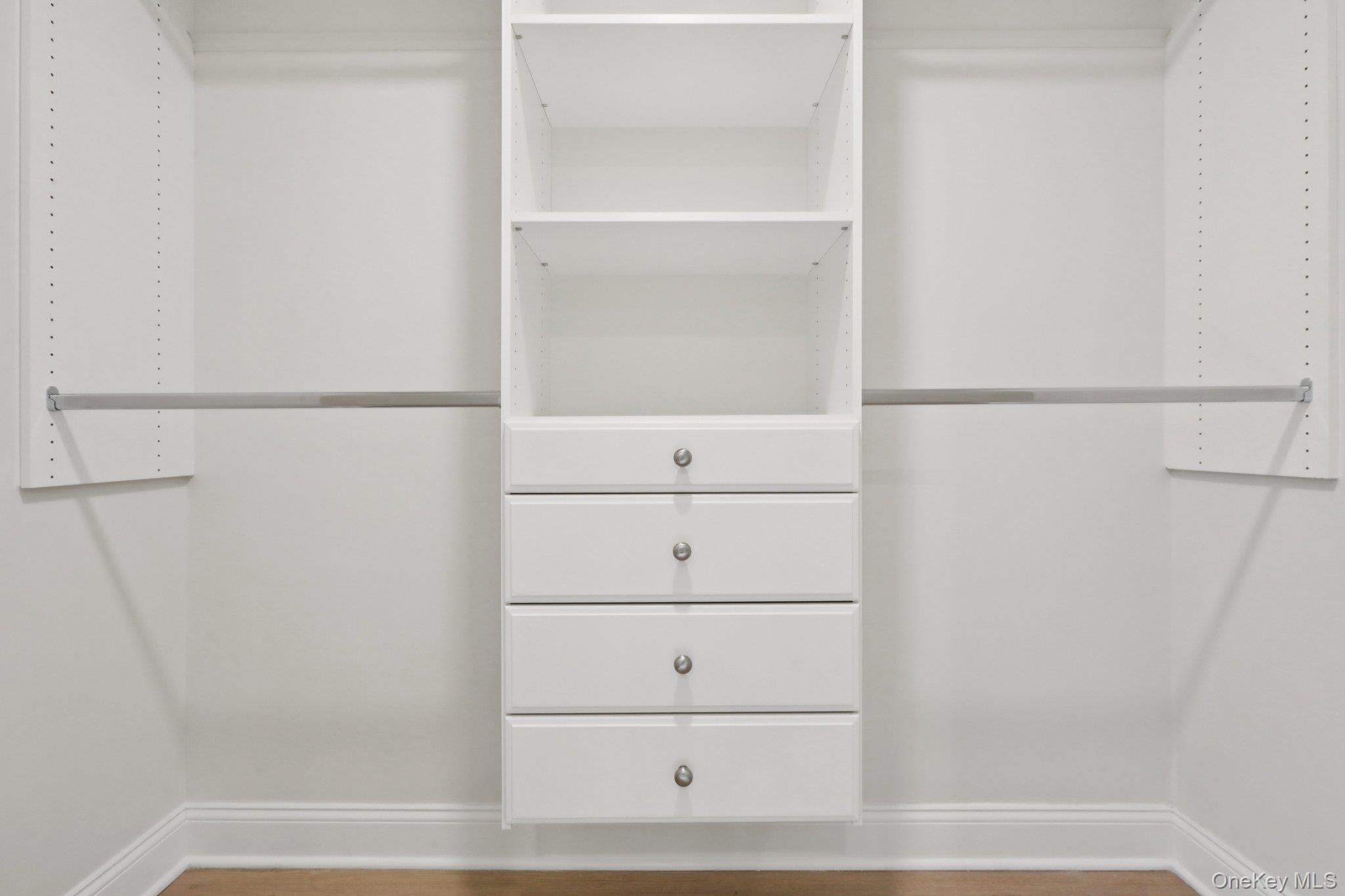 348 Central Park Avenue # C-24, Scarsdale, NY 10583