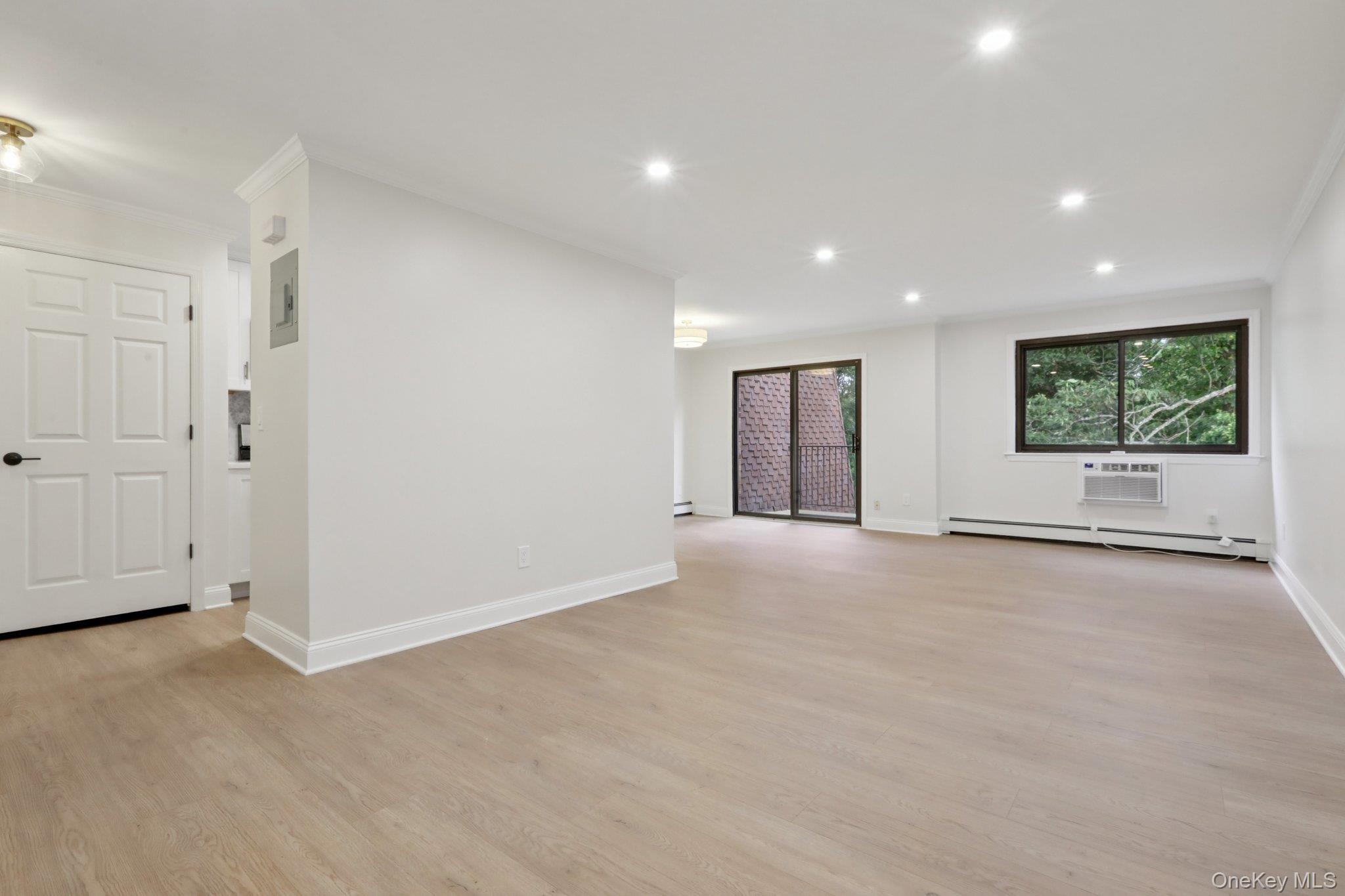 348 Central Park Avenue # C-24, Scarsdale, NY 10583