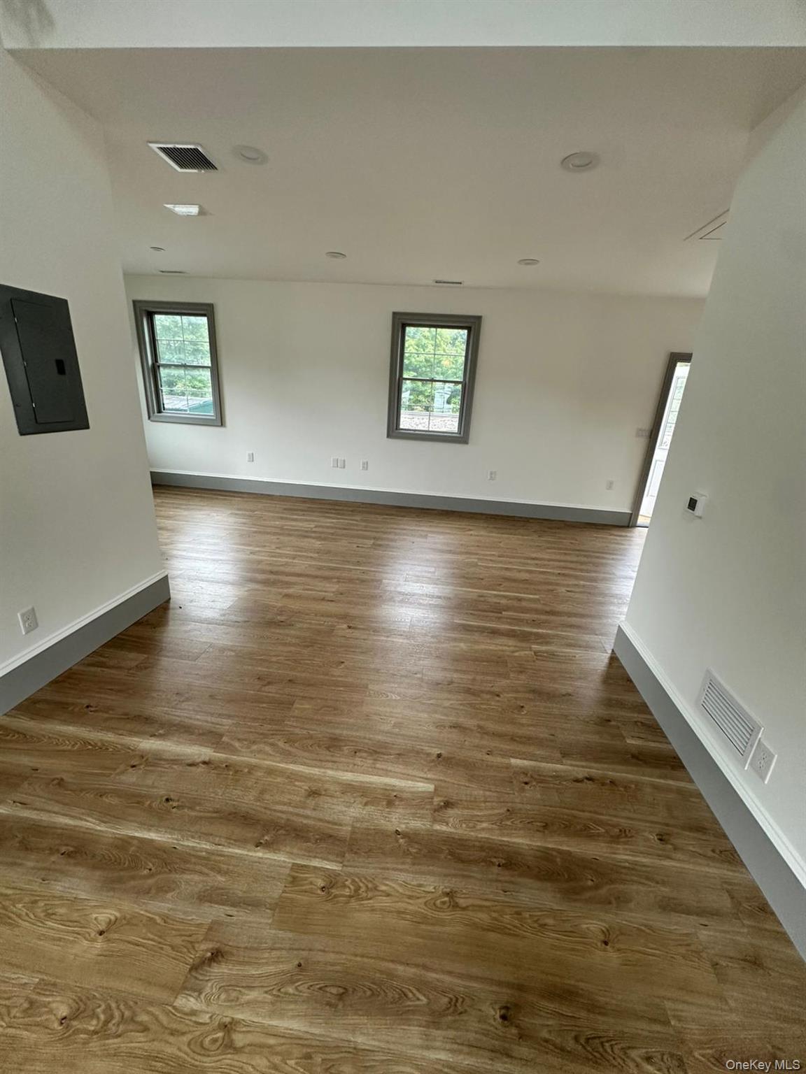 194 NY 17, Tuxedo Park, NY 10987