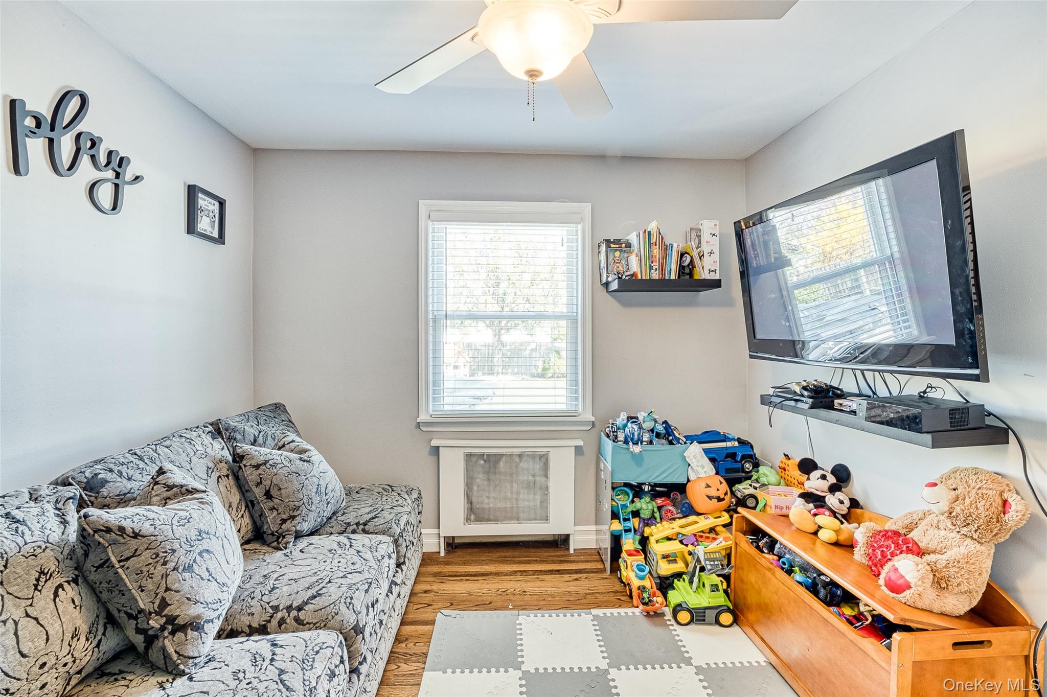 210 11th Street, West Babylon, NY 11704