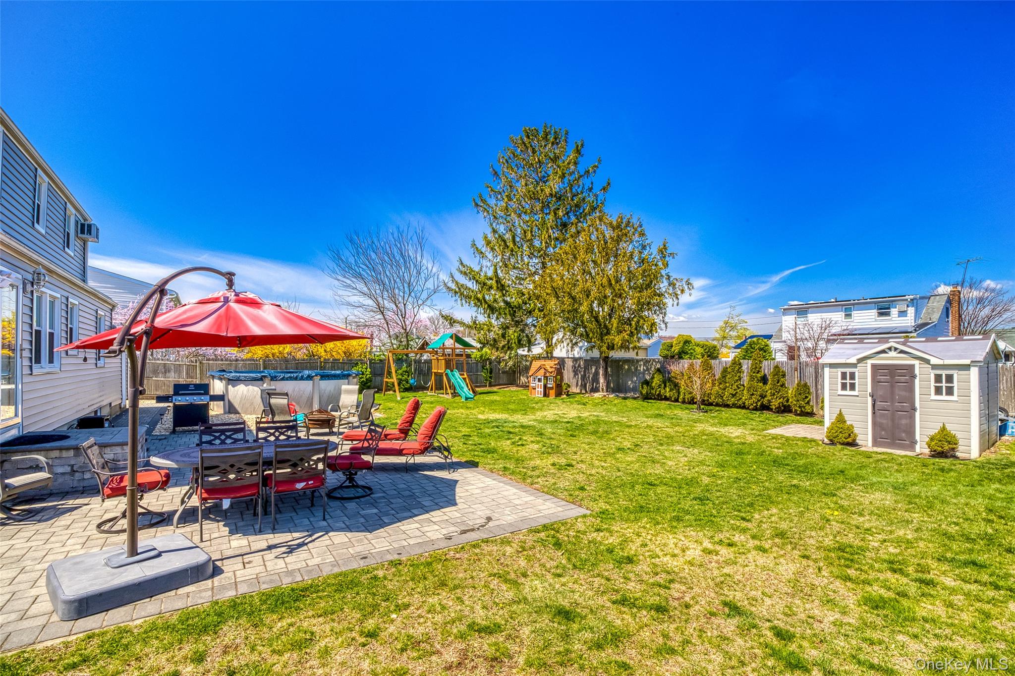 210 11th Street, West Babylon, NY 11704