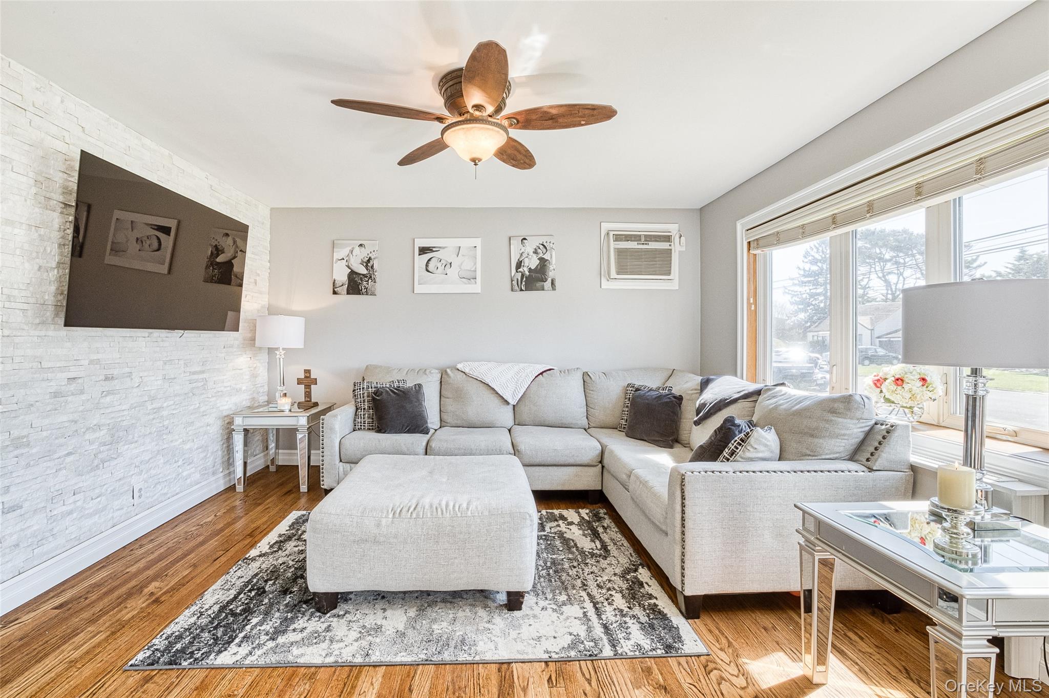 210 11th Street, West Babylon, NY 11704