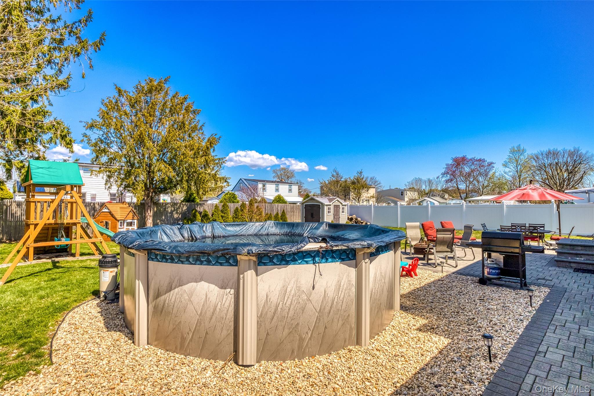 210 11th Street, West Babylon, NY 11704