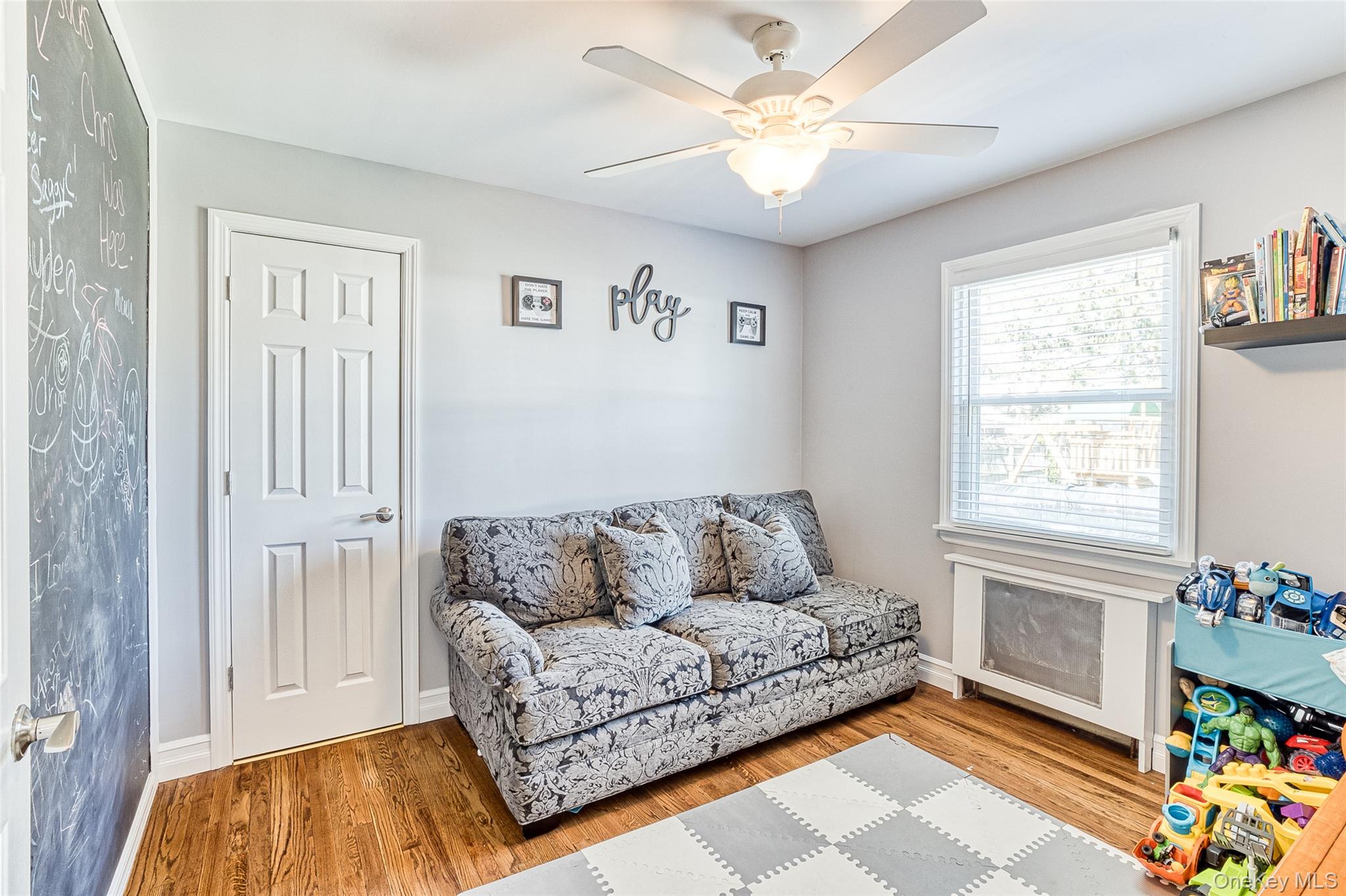 210 11th Street, West Babylon, NY 11704