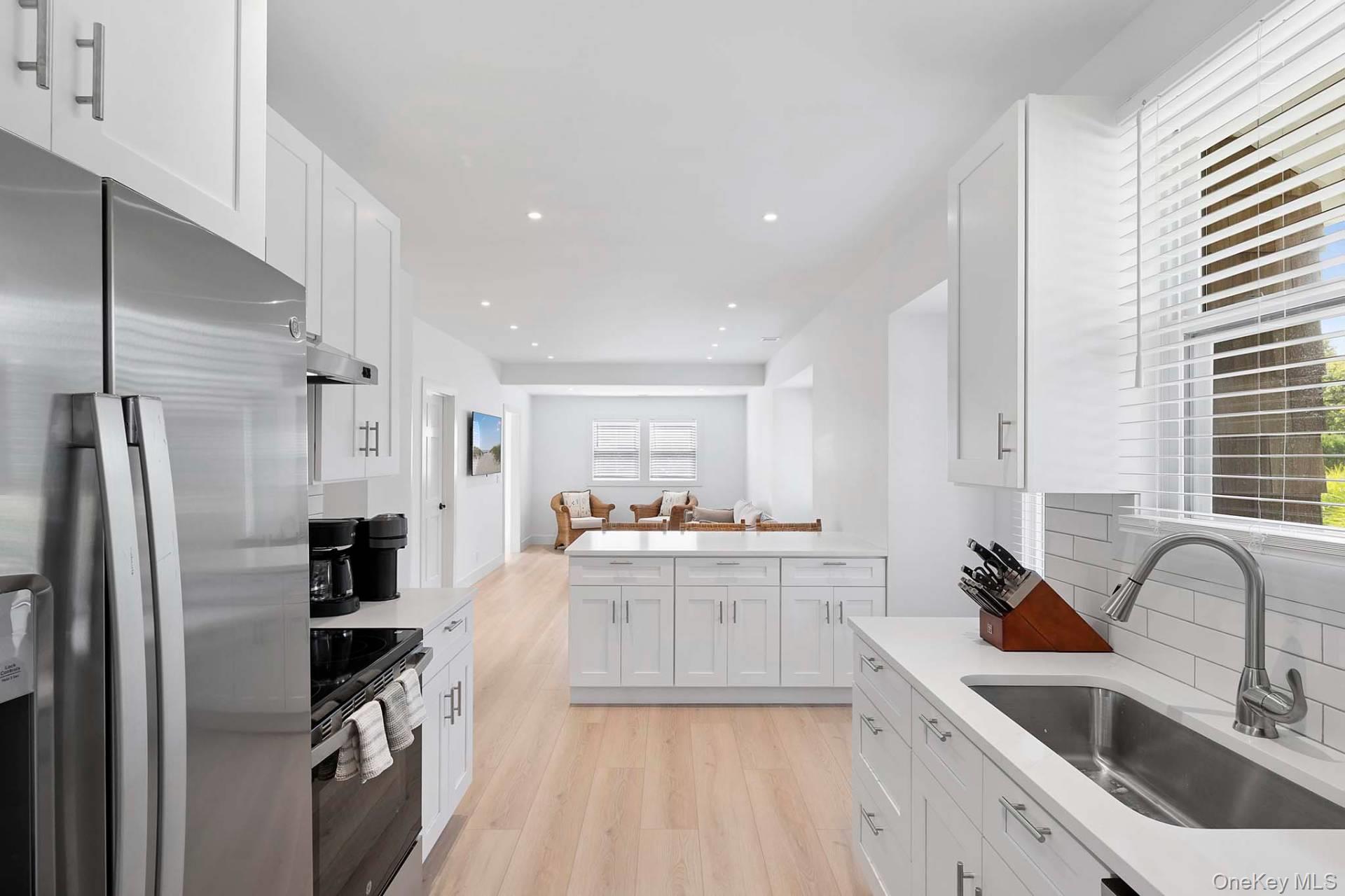 19 John Street, Southampton, NY 11968