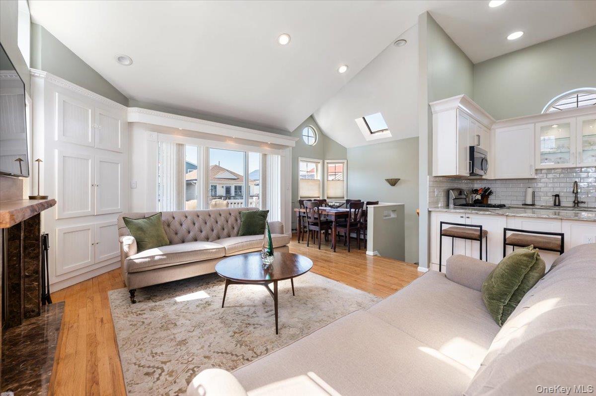 82 Tennessee Avenue, Long Beach, NY 11561