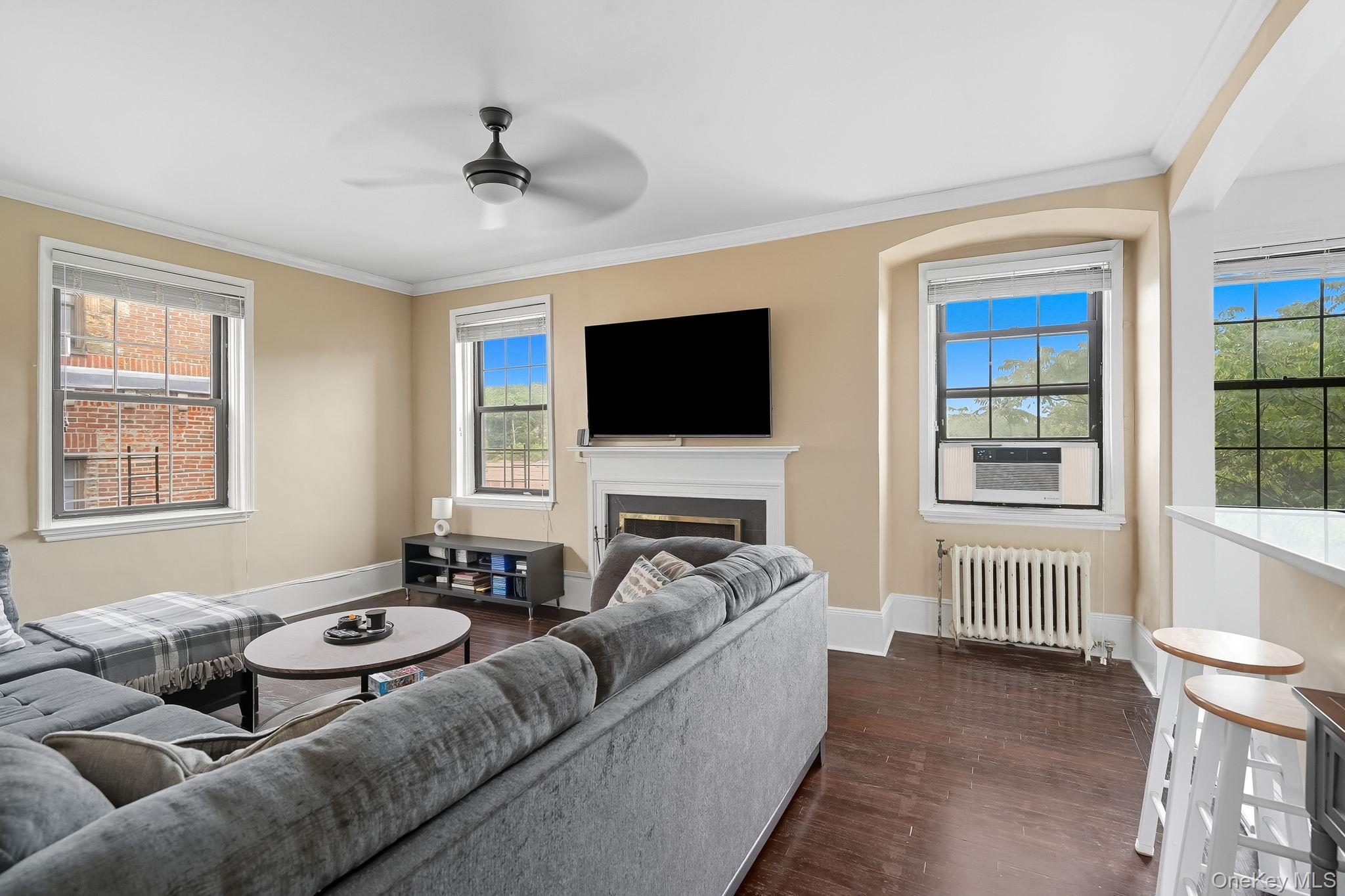 830 Bronx River Road # 5A, Bronxville, NY 10708