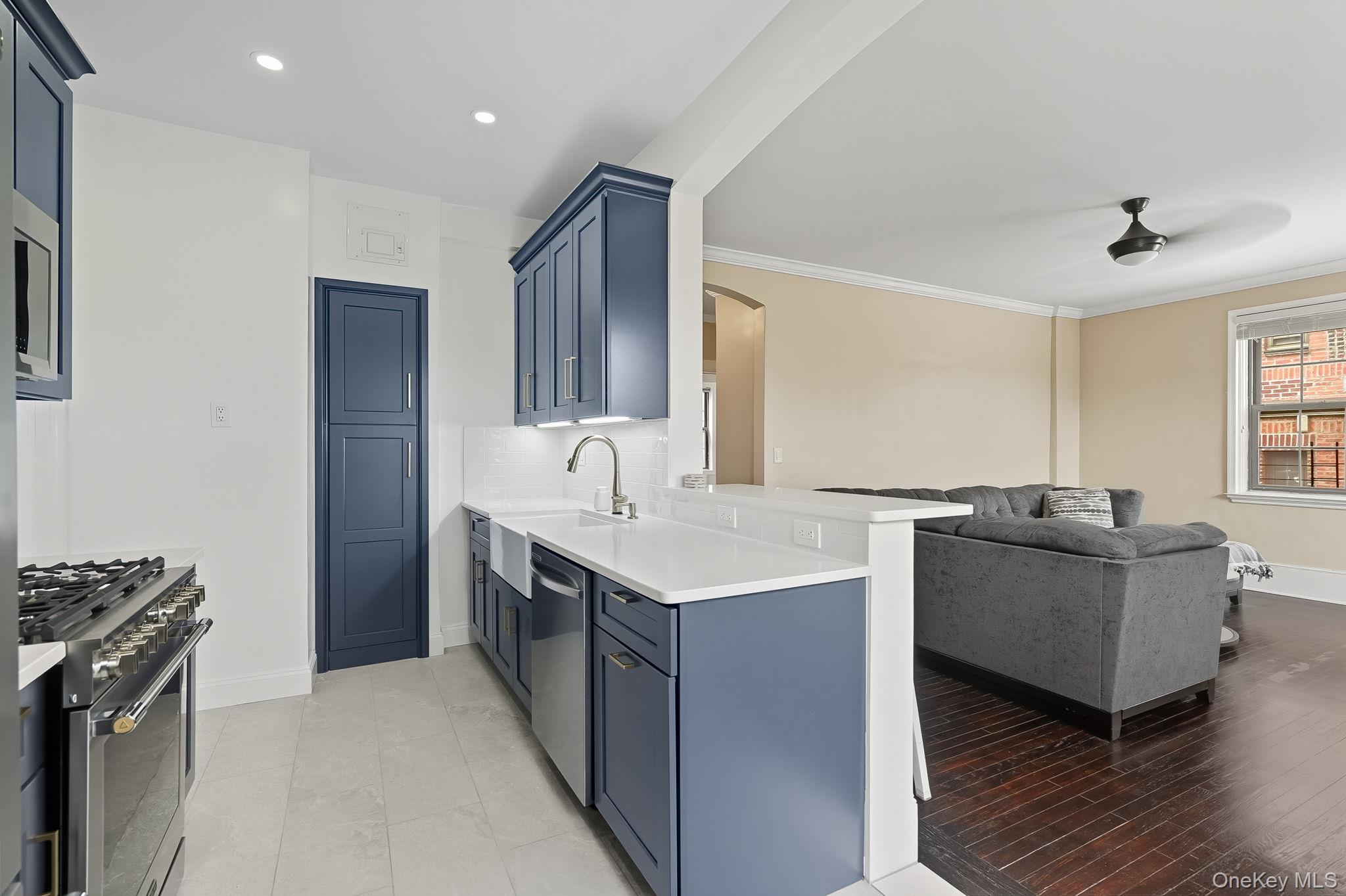 830 Bronx River Road # 5A, Bronxville, NY 10708