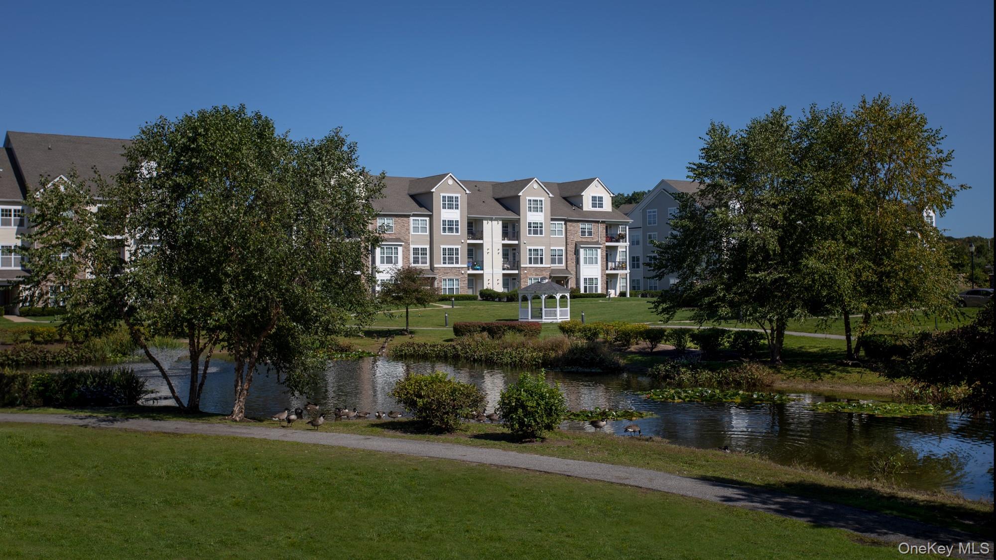 316 Charles Pond Drive # 316, Coram, NY 11727