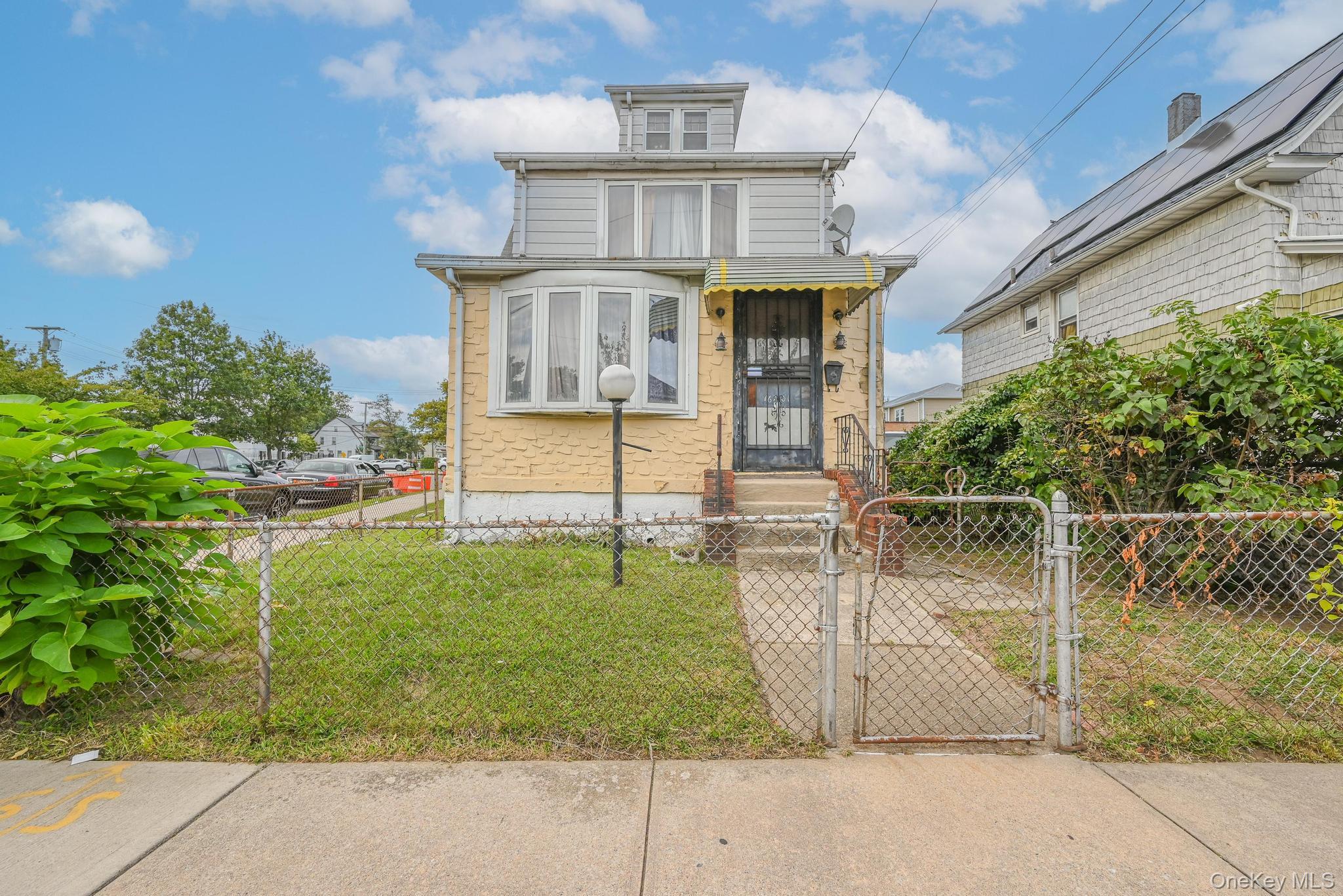 16701 110th Road, Jamaica, NY 11433