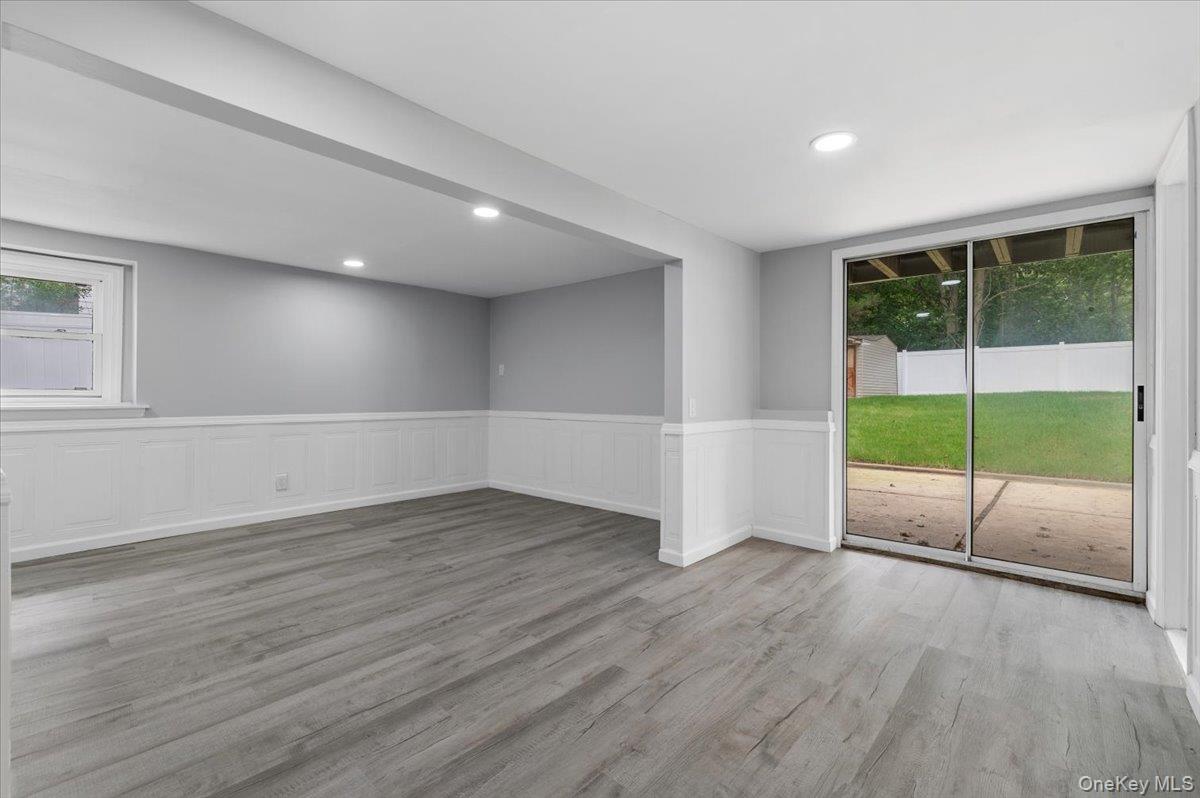 6 Nowick Lane, Smithtown, NY 11787