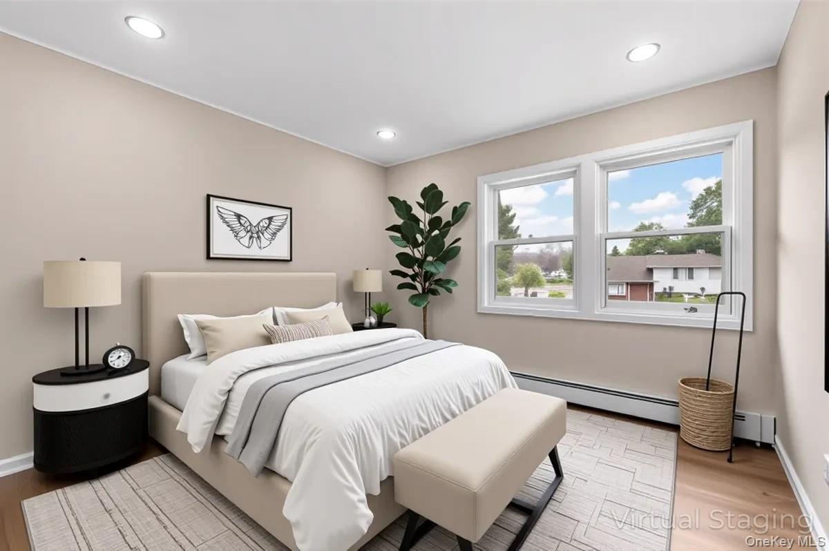 6 Nowick Lane, Smithtown, NY 11787