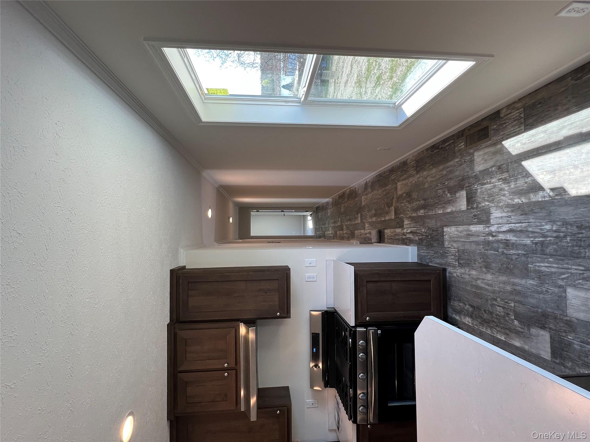 985 Route 17M, Middletown, NY 10940