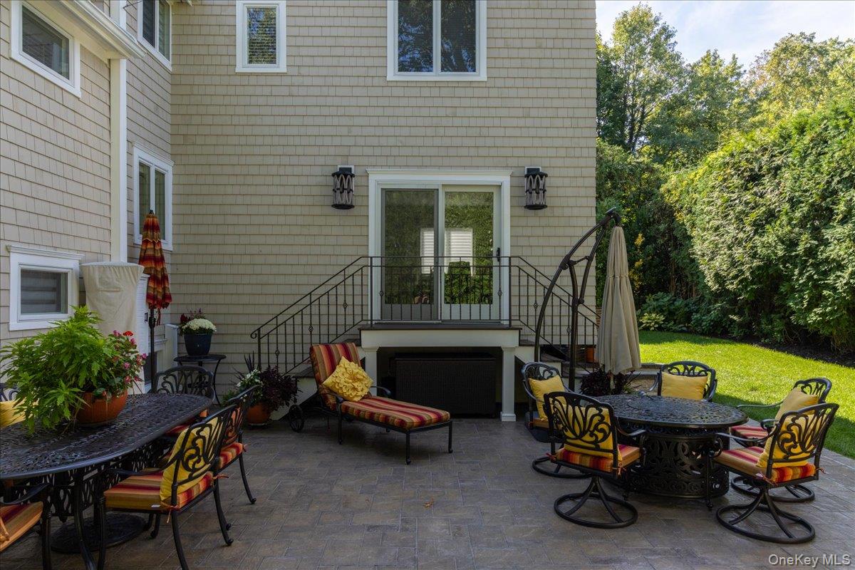 41 Birch Street, Port Washington, NY 11050