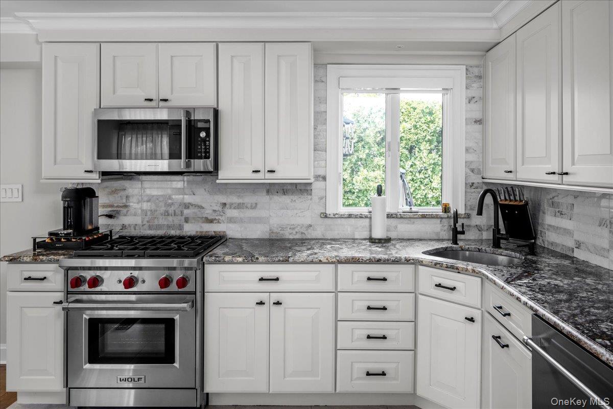 41 Birch Street, Port Washington, NY 11050