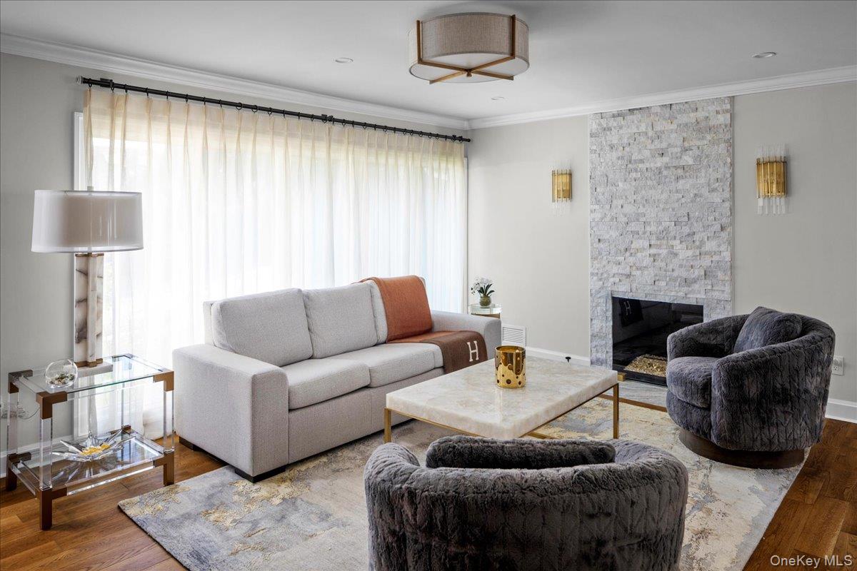 41 Birch Street, Port Washington, NY 11050