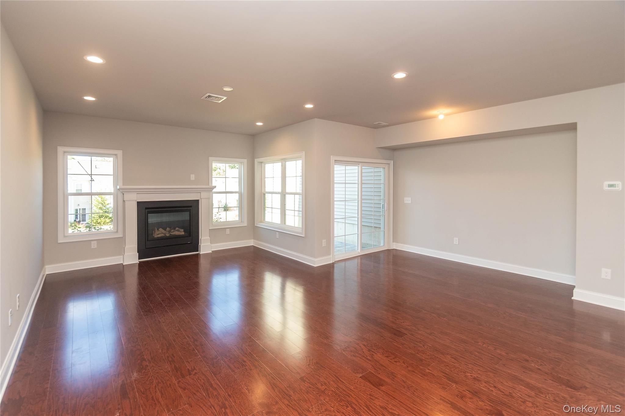 128 Hudson View Terrace, Hyde Park, NY 12538