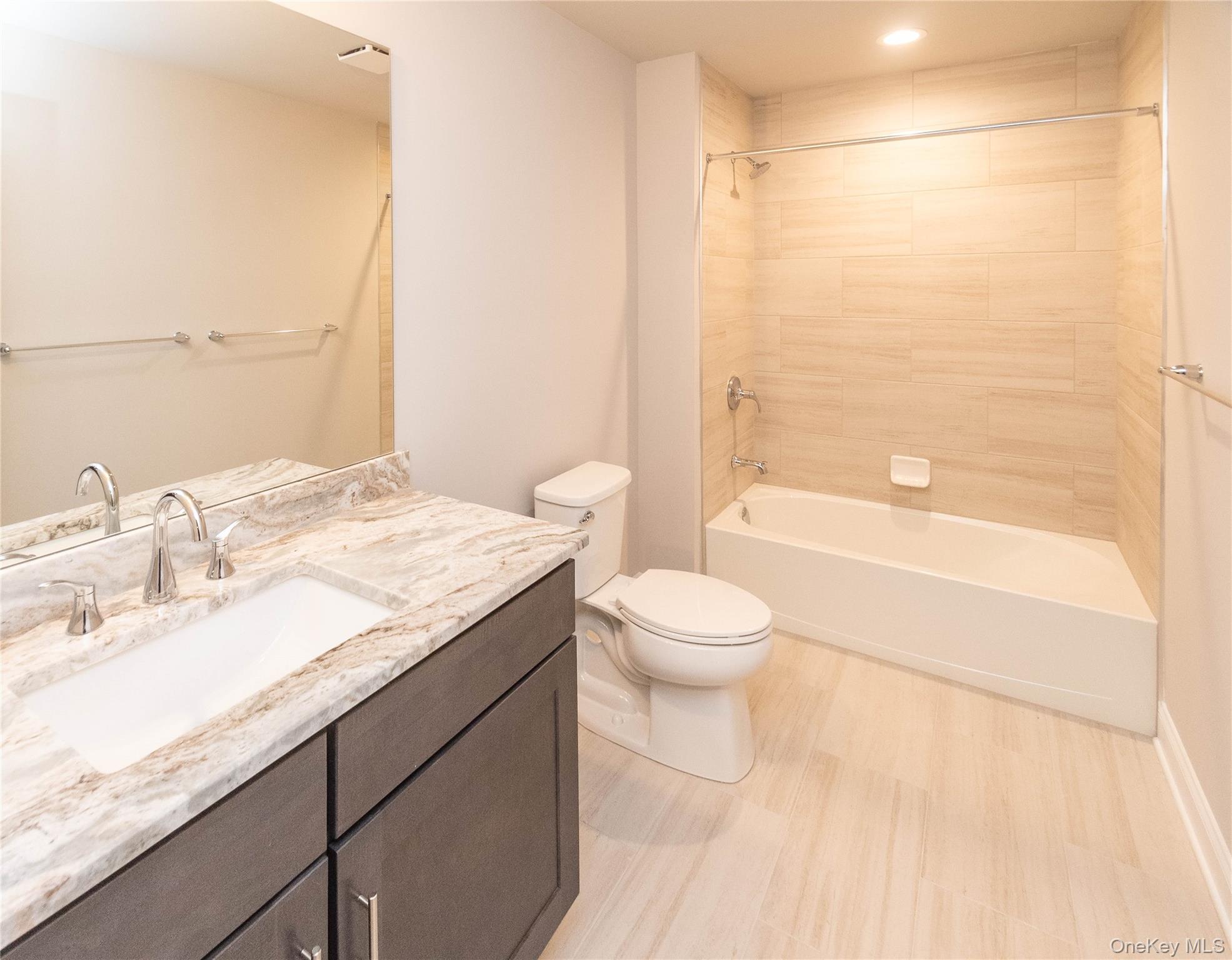 128 Hudson View Terrace, Hyde Park, NY 12538