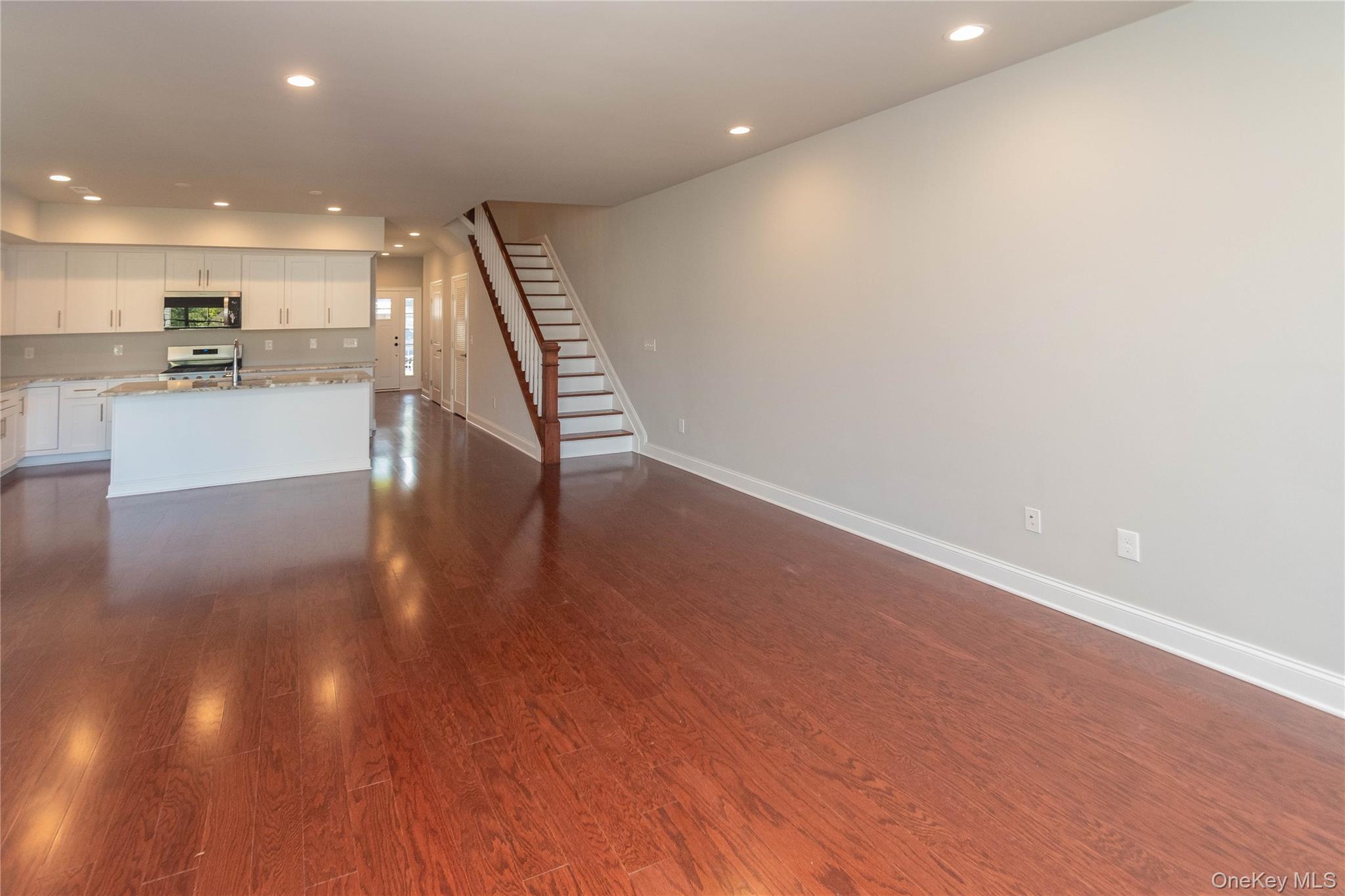 128 Hudson View Terrace, Hyde Park, NY 12538