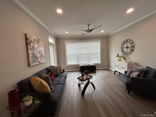 416 Charles Pond Drive # 416, Coram, NY 11727