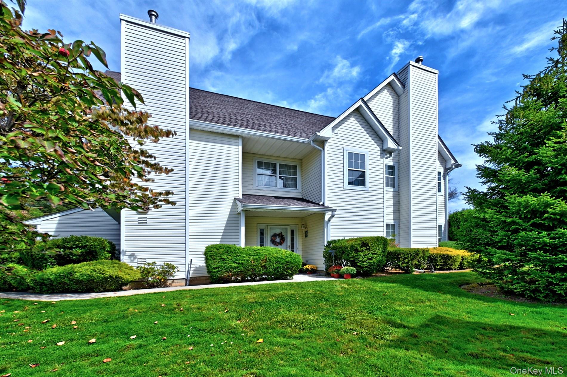 315 Erik Drive, East Setauket, NY 11733