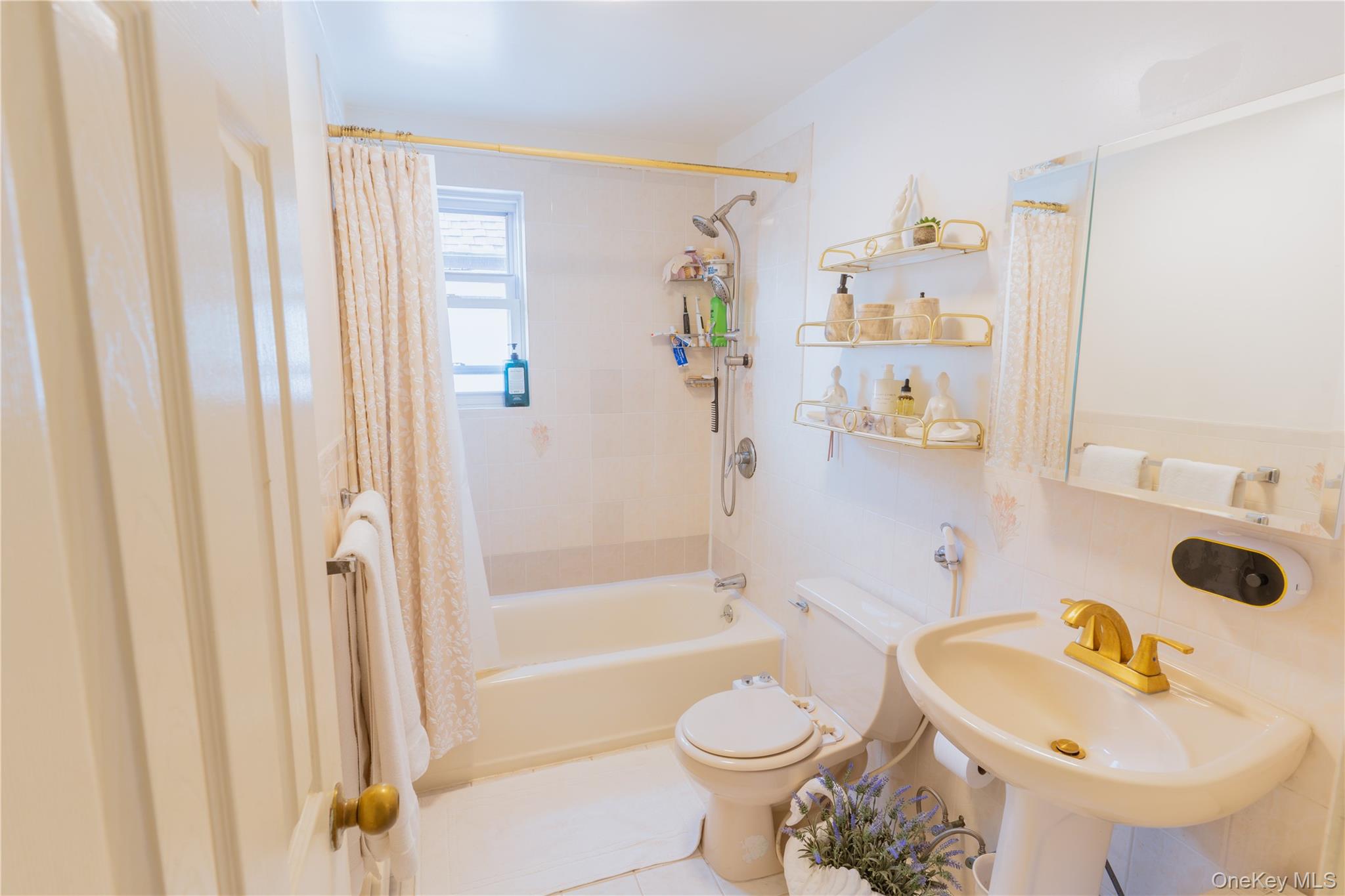 10924 122nd Street, South Ozone Park, NY 11420