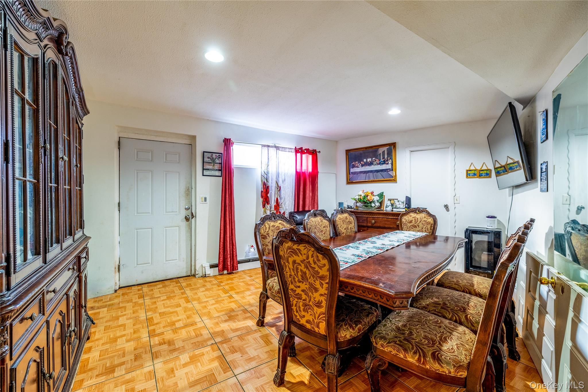 186-02 Foch Boulevard, Saint Albans, NY 11412