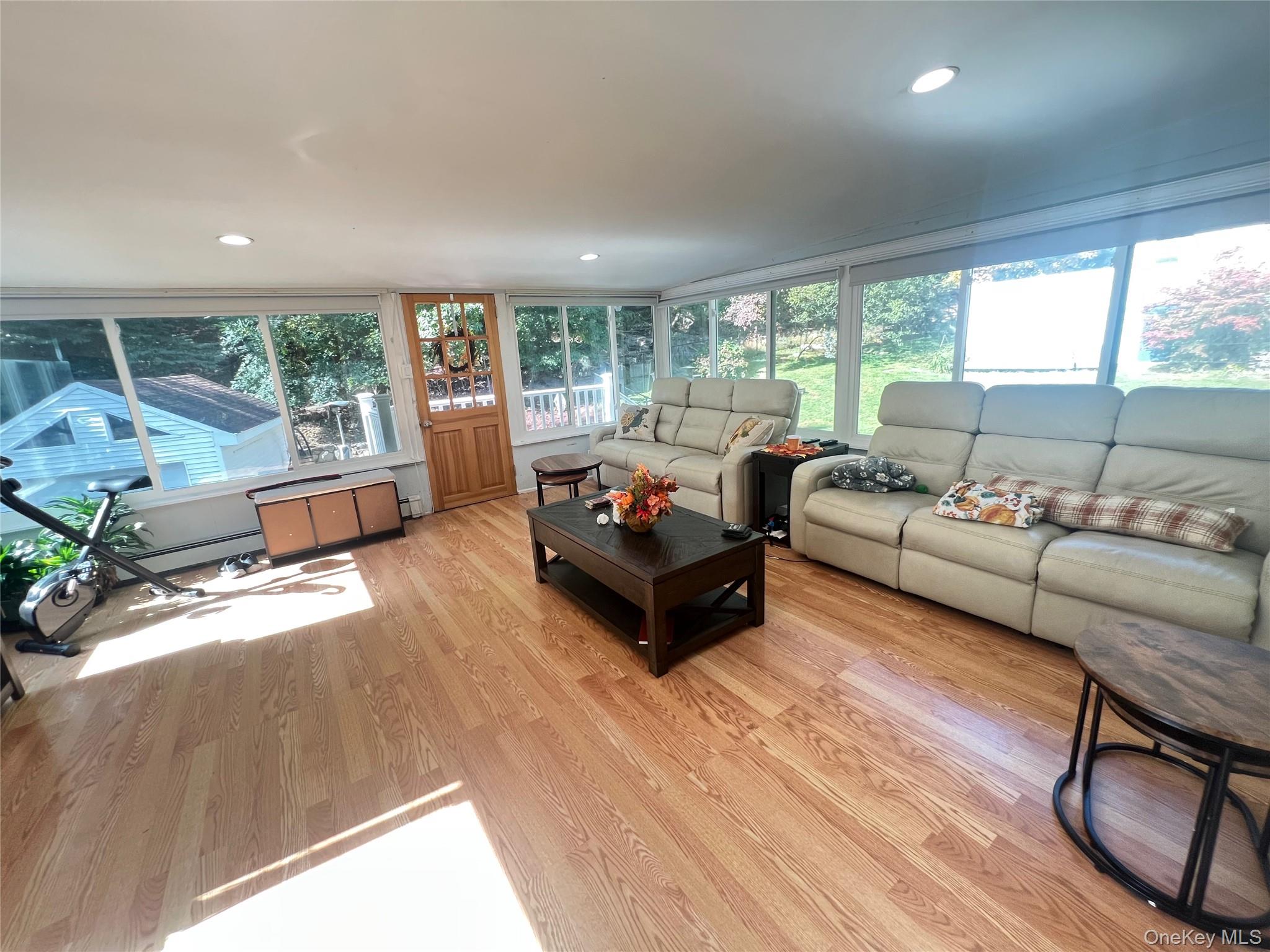 168 W Hartsdale Avenue, Hartsdale, NY 10530