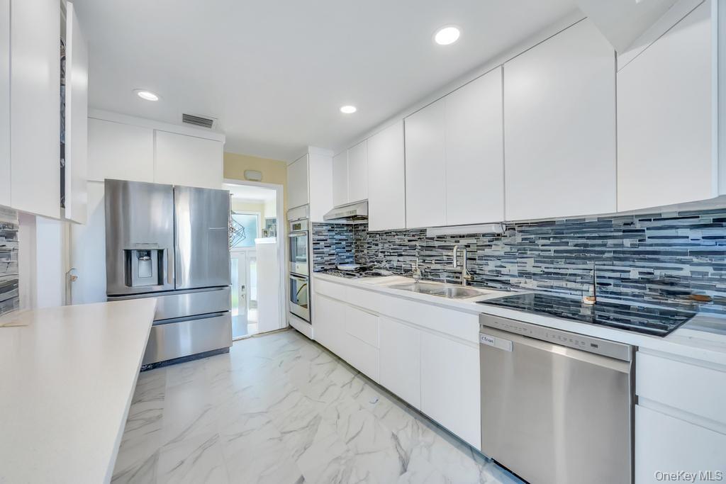 377 Clearmeadow Drive, East Meadow, NY 11554