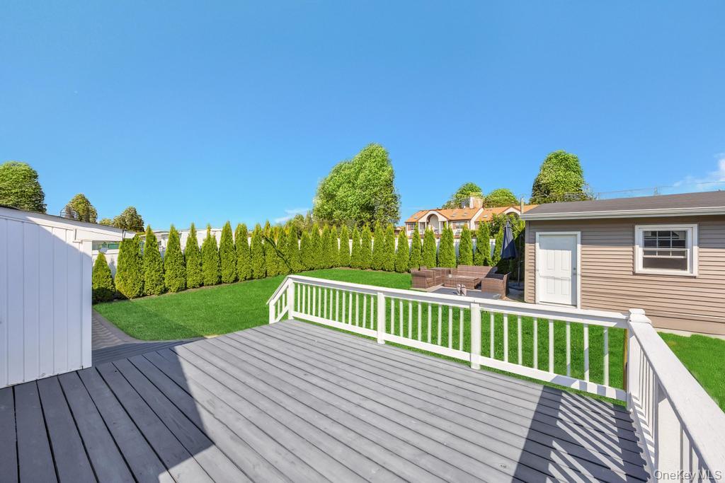 377 Clearmeadow Drive, East Meadow, NY 11554