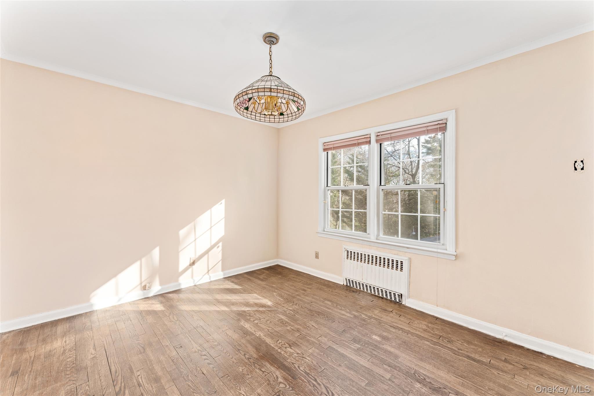 803 Barberry Lane, Woodsburgh, NY 11598