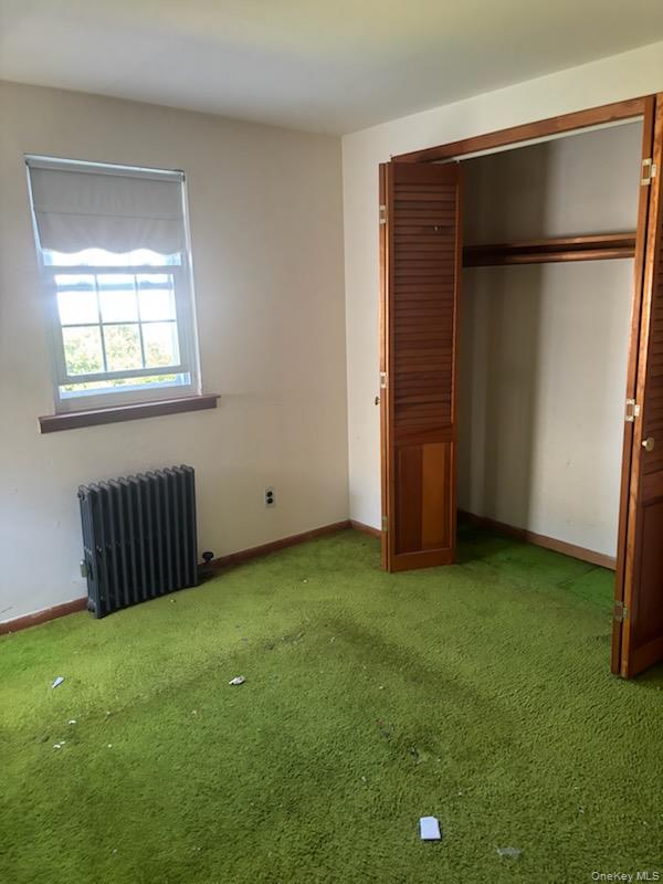 545 6th Avenue, New Hyde Park, NY 11040