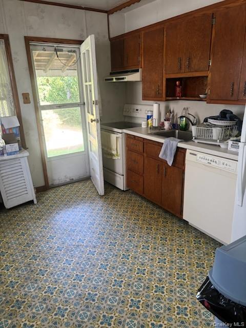 545 6th Avenue, New Hyde Park, NY 11040