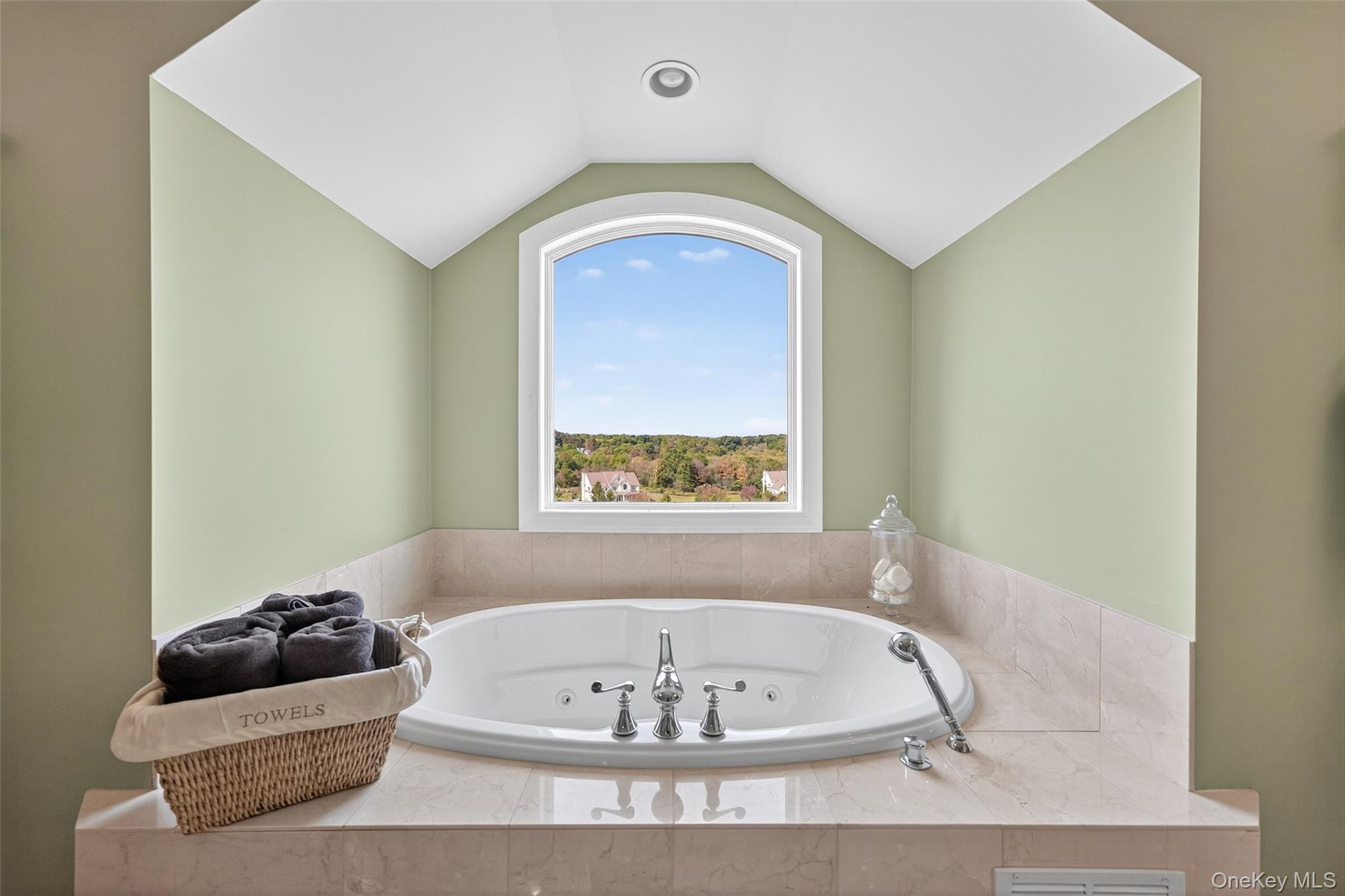 11 Dorian Way, Campbell Hall, NY 10916