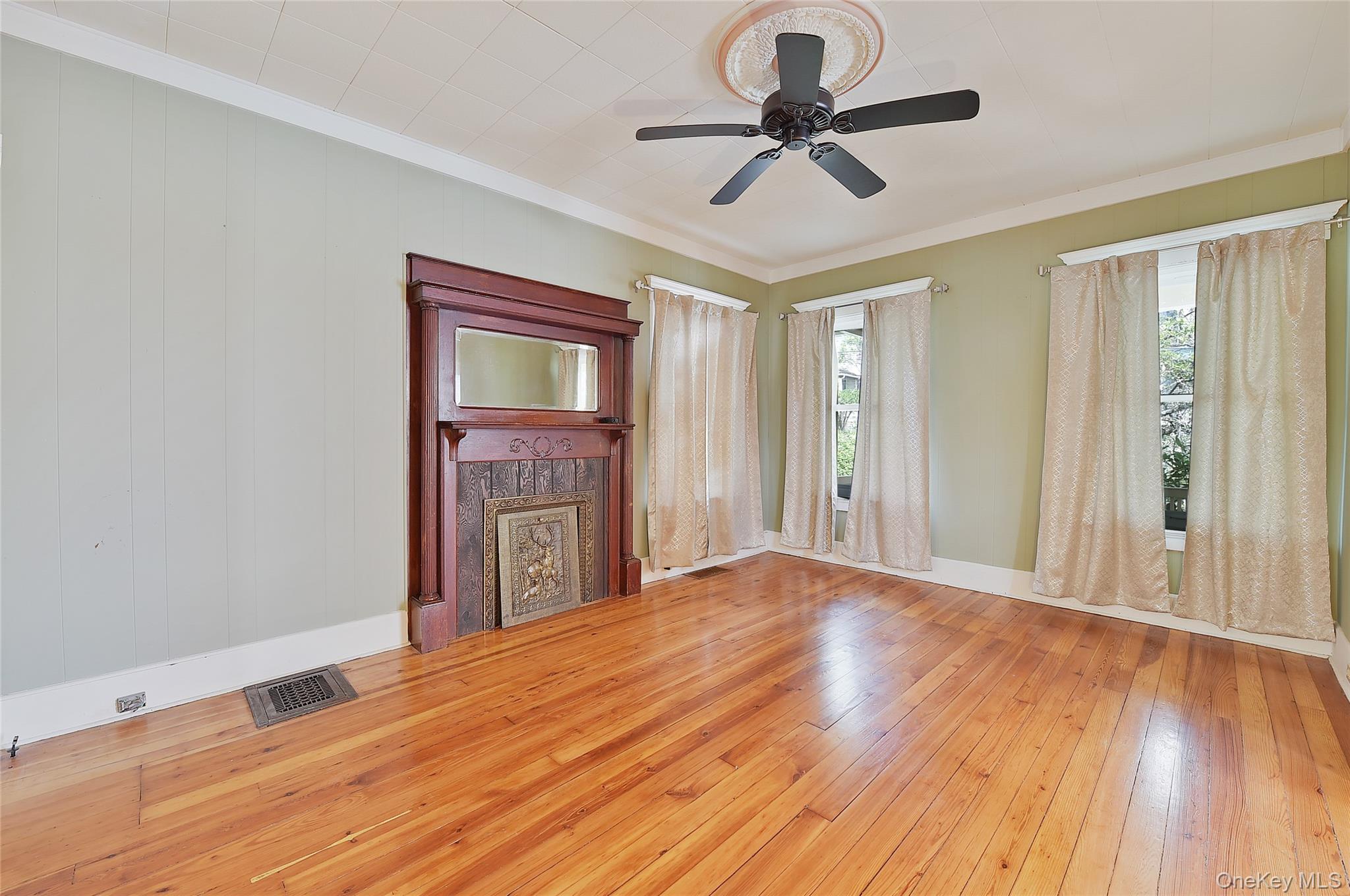 38 Prospect Street, Middletown, NY 10940