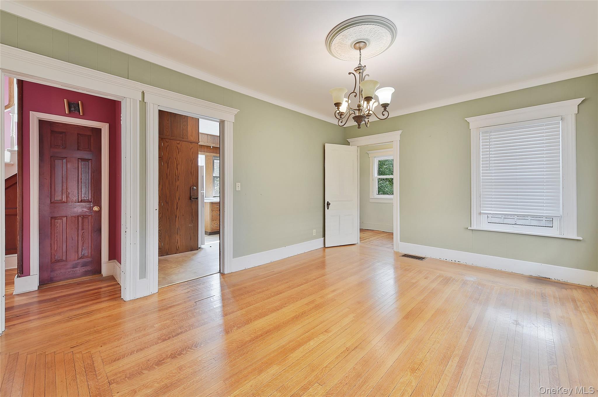 38 Prospect Street, Middletown, NY 10940