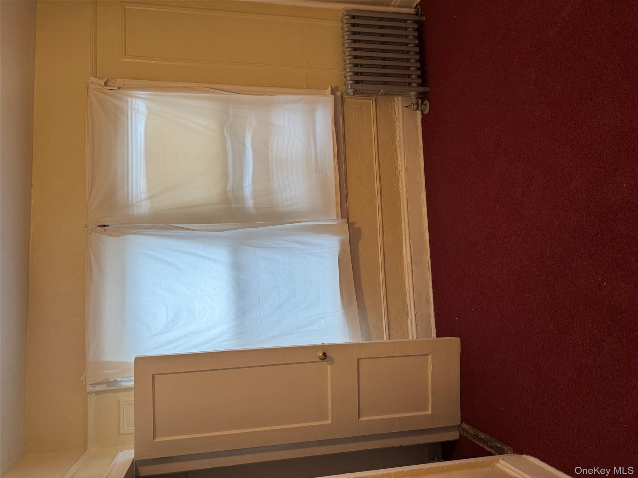 927 E 219th Street, Bronx, NY 10469