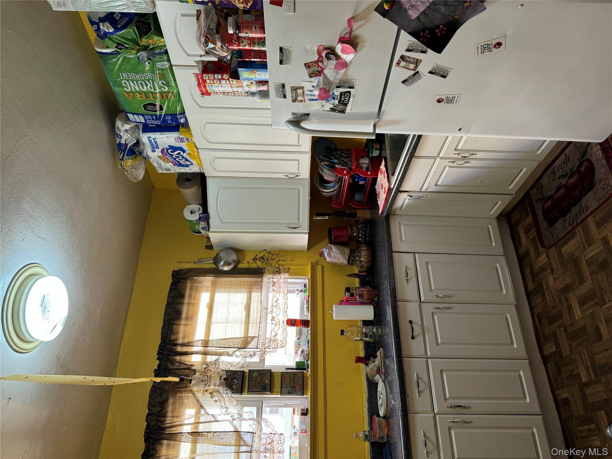 927 E 219th Street, Bronx, NY 10469